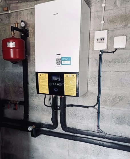 Module hydraulique Daikin EABH16DA6V – Pompe à chaleur air/eau