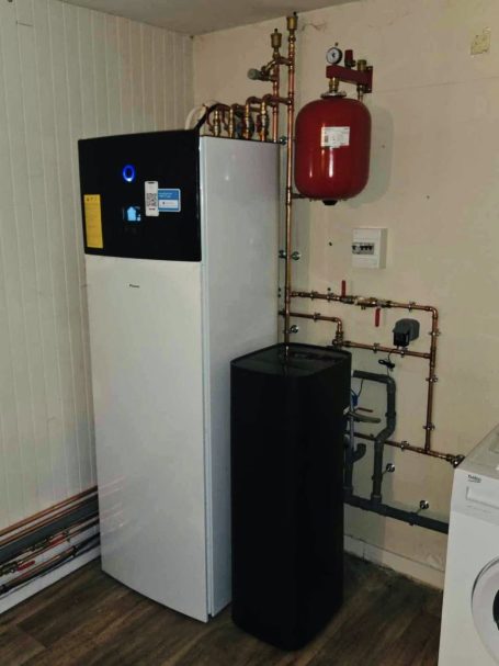 Module hydraulique Daikin EHVH08S23 avec ballon ECS 230 L intégré