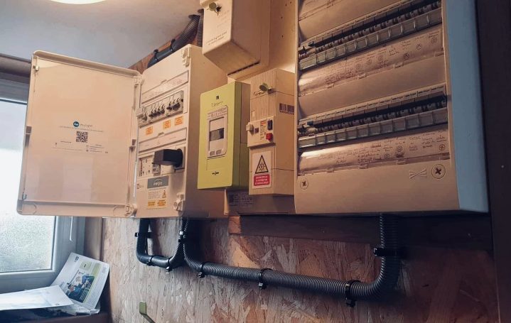 Coffret UGC MyLight – Gestion Smart Batterie photovoltaïque