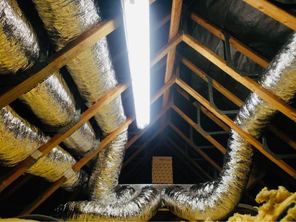 Climatisation gainable Daikin FBA50 avec Airzone 5 zones